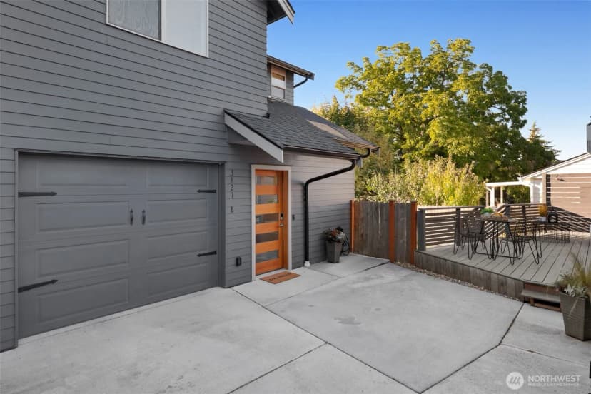 Property photo for 3821 19th Avenue Sw, Seattle photo 25
