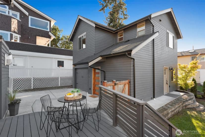 Property photo for 3821 19th Avenue Sw, Seattle photo 24