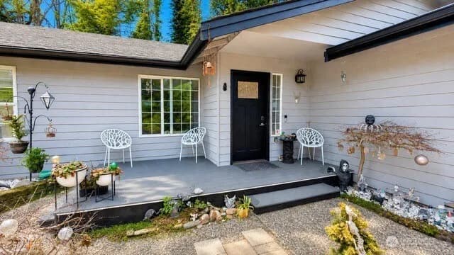 Property photo for 8839 Shady Forest Place Ne, Bremerton photo 3