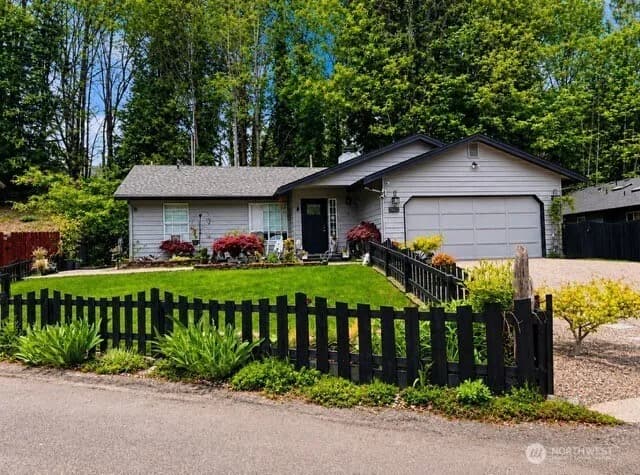 Property photo for 8839 Shady Forest Place Ne, Bremerton photo 6