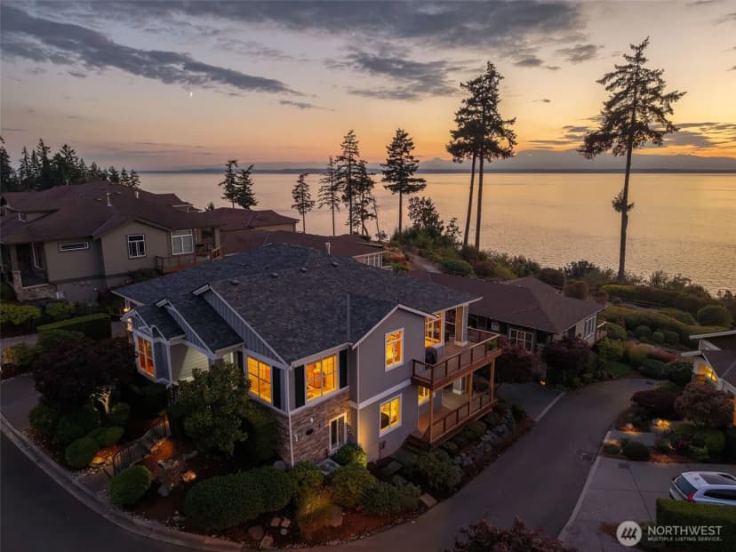 Property photo for 6652 Waterton Circle, Mukilteo