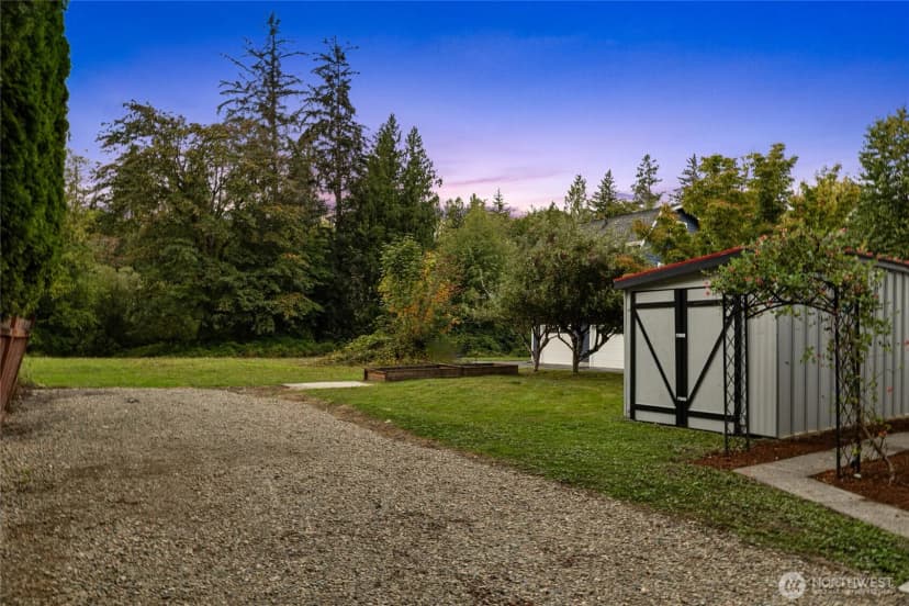 Property photo for 38130 Se Northern Street, Snoqualmie photo 29