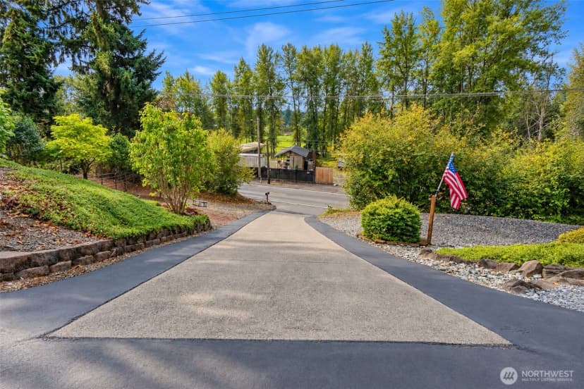 Property photo for 2607 Brookdale Road E, Tacoma photo 5