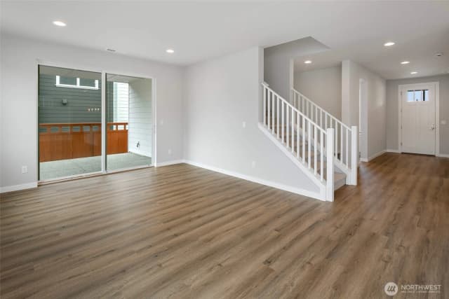 Property photo for 592 Sw 97th Street #2, Seattle photo 5