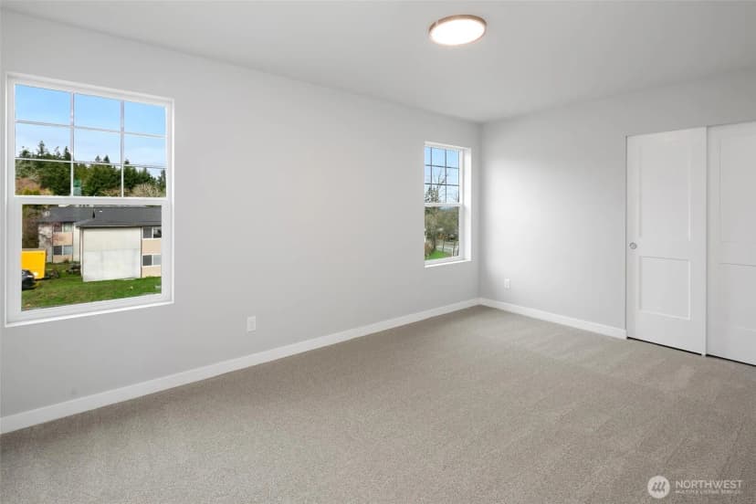 Property photo for 592 Sw 97th Street #2, Seattle photo 21