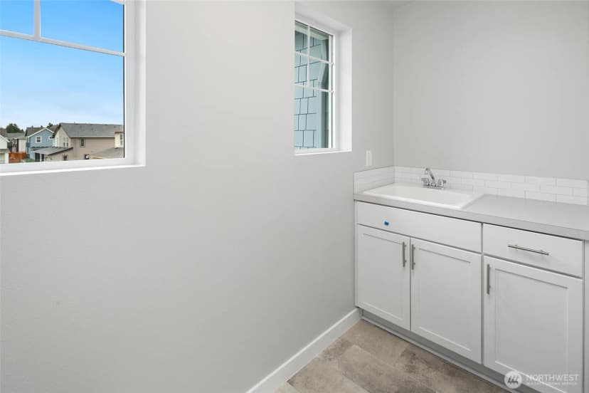 Property photo for 592 Sw 97th Street #2, Seattle photo 32