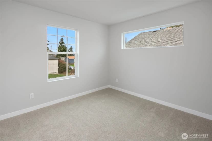 Property photo for 592 Sw 97th Street #2, Seattle photo 19