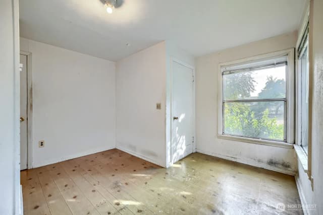 Property photo for 4329 S Webster Street, Seattle photo 5
