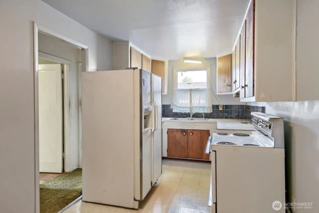 Property photo for 4329 S Webster Street, Seattle photo 4