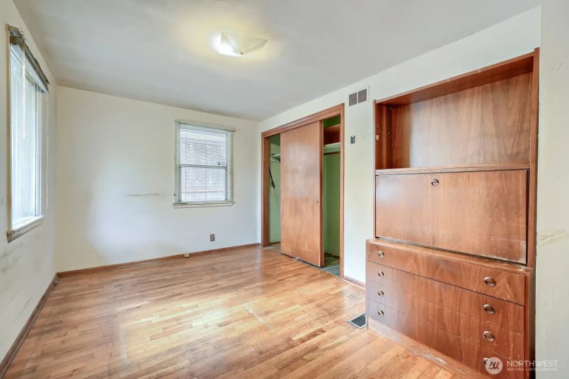 Property photo for 4329 S Webster Street, Seattle photo 6