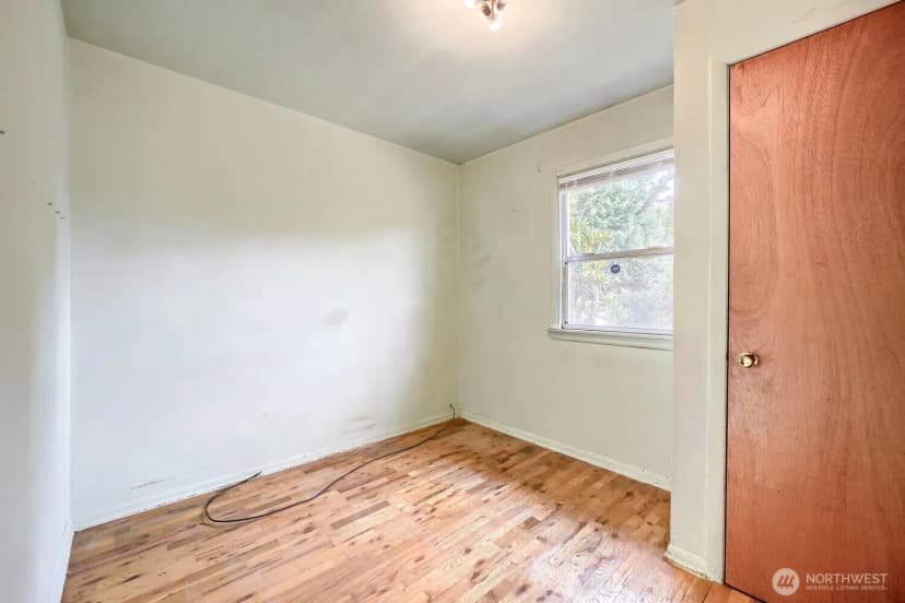 Property photo for 4329 S Webster Street, Seattle photo 7