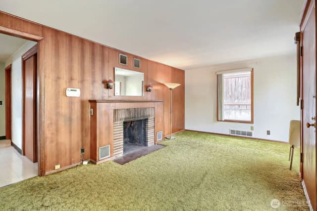 Property photo for 4329 S Webster Street, Seattle photo 3
