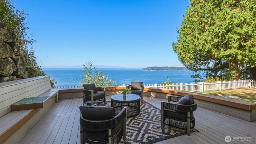 Property photo for 11812 Marine View Drive, Edmonds photo 6