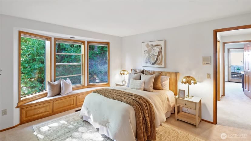 Property photo for 11812 Marine View Drive, Edmonds photo 26