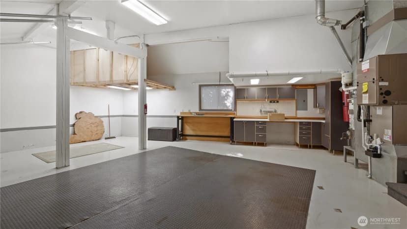 Property photo for 11812 Marine View Drive, Edmonds photo 30