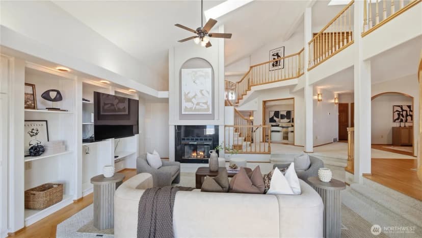Property photo for 11812 Marine View Drive, Edmonds photo 11