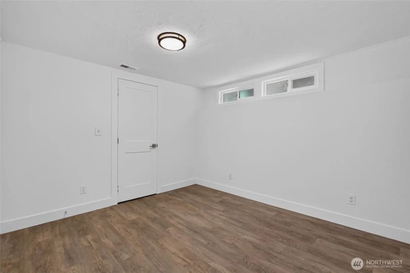 Property photo for 3023 Sw Charlestown Street, Seattle photo 28