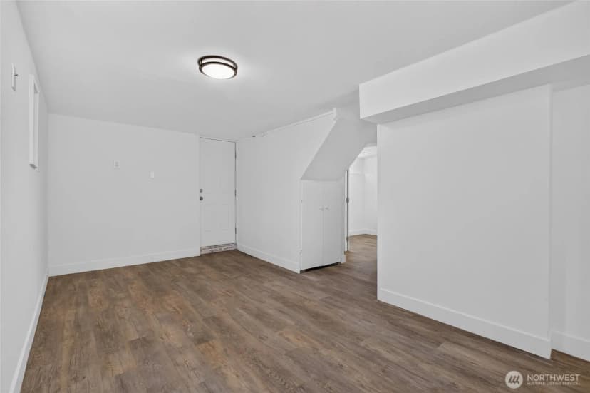 Property photo for 3023 Sw Charlestown Street, Seattle photo 21