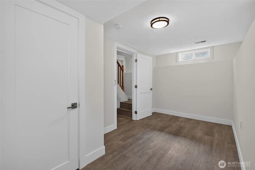 Property photo for 3023 Sw Charlestown Street, Seattle photo 25