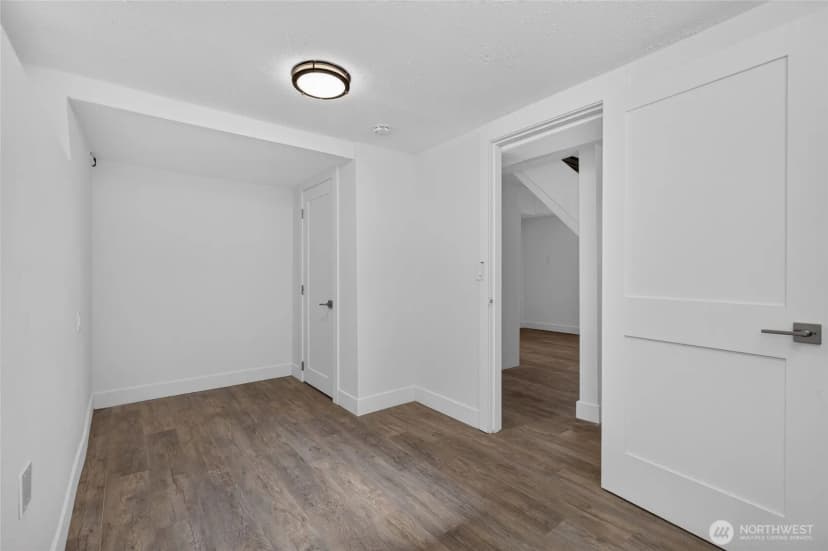 Property photo for 3023 Sw Charlestown Street, Seattle photo 26