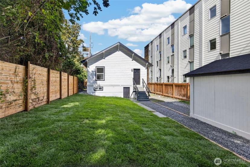 Property photo for 3023 Sw Charlestown Street, Seattle photo 30