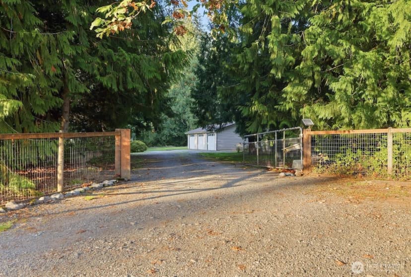 Property photo for 12610 480th Avenue Se, North Bend photo 29