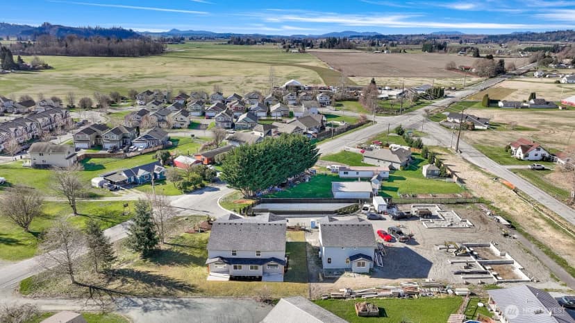 Property photo for 710 F And S Grade Rd #a, Sedro Woolley photo 35