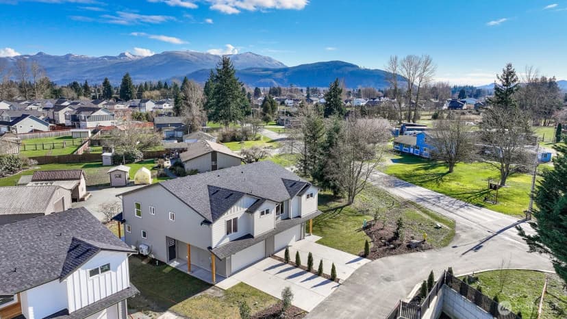 Property photo for 710 F And S Grade Rd #a, Sedro Woolley photo 38