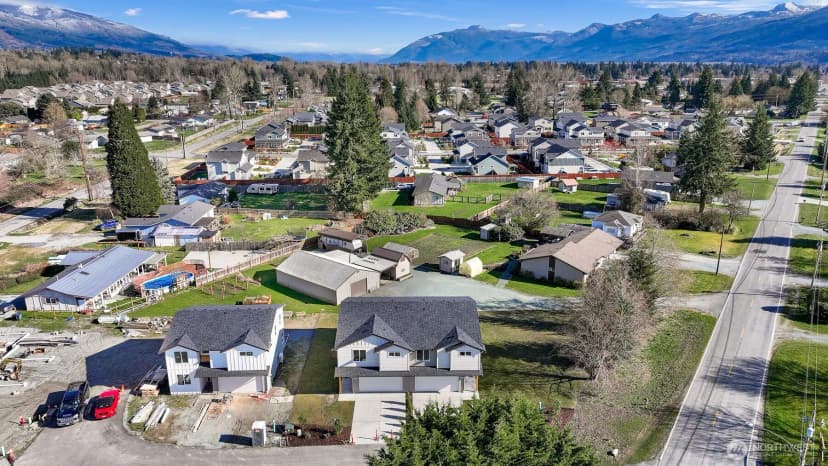 Property photo for 710 F And S Grade Rd #a, Sedro Woolley photo 33