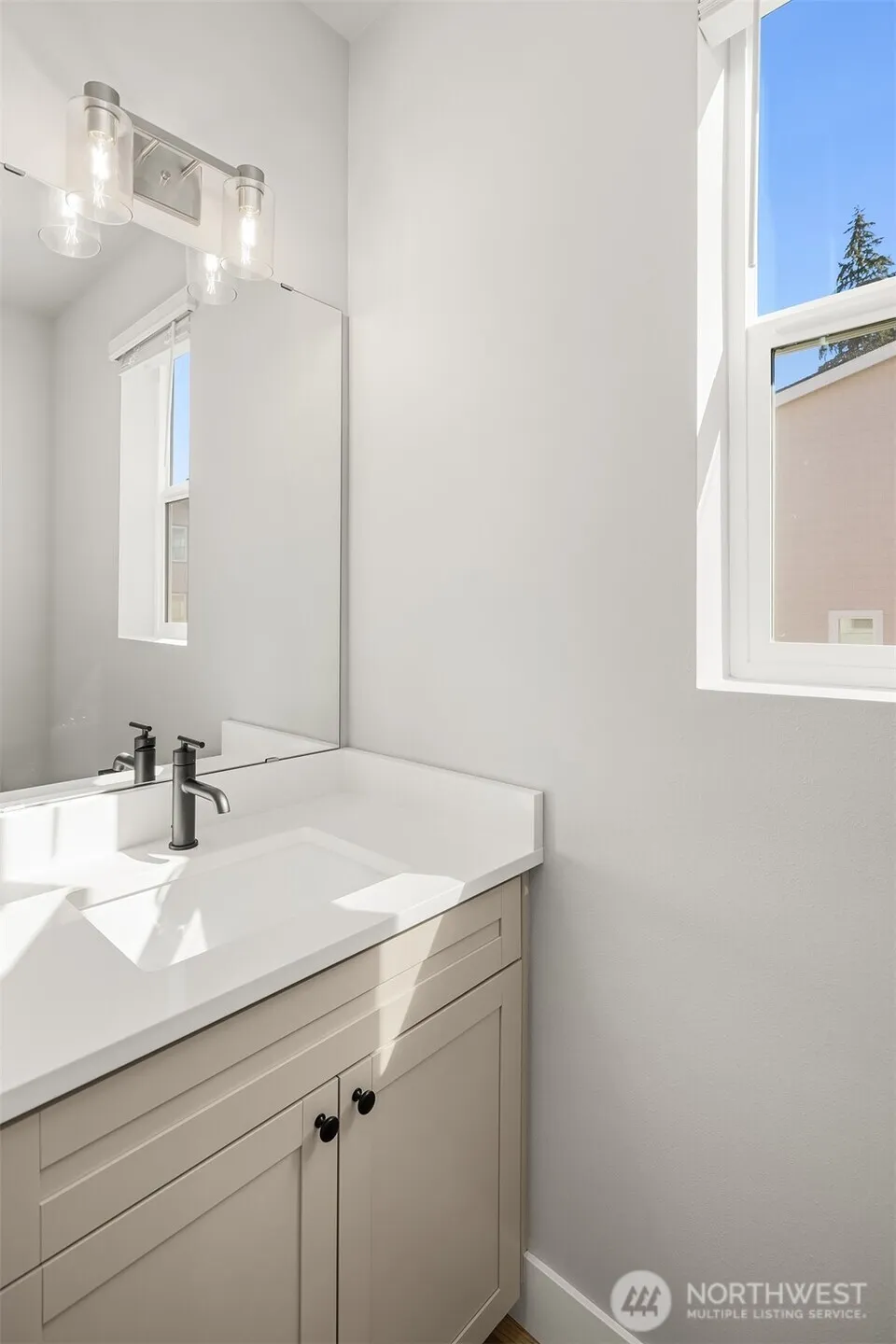 Property photo for 10 160th Place Se, Bothell photo 19