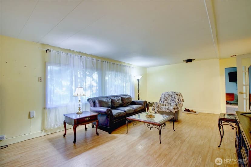Property photo for 19806 Apostolic Way, Burlington photo 25