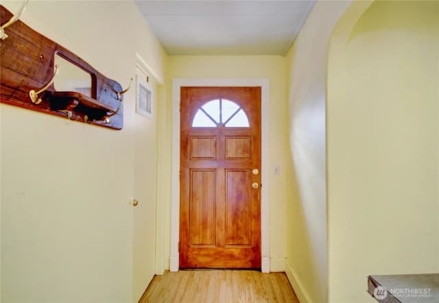 Property photo for 19806 Apostolic Way, Burlington photo 5