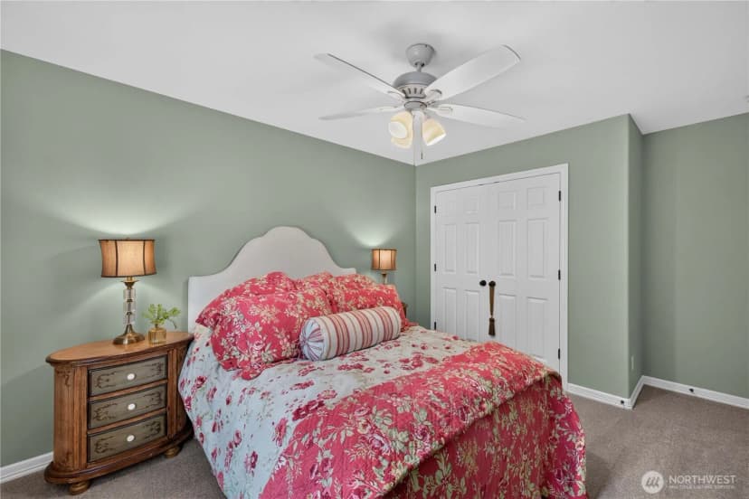 Property photo for 21217 Se 260th Street, Maple Valley photo 27