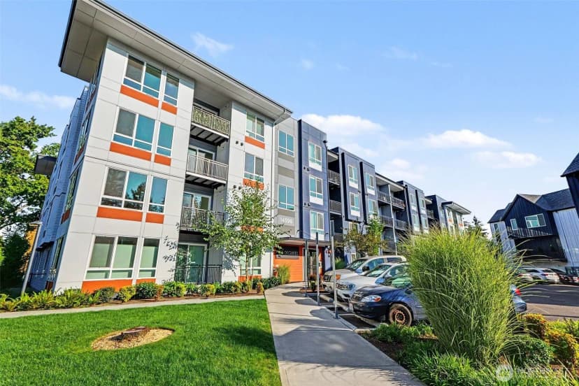 Property photo for 14598 Westminster Way N #304, Shoreline