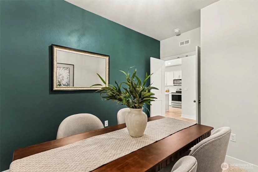 Property photo for 14598 Westminster Way N #304, Shoreline photo 10