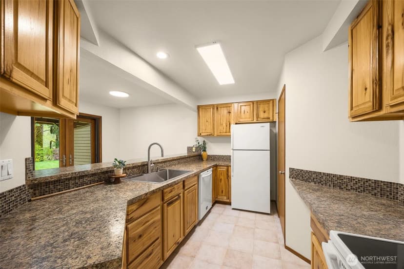 Property photo for 433 S Lewis Street #a & B, Monroe photo 19