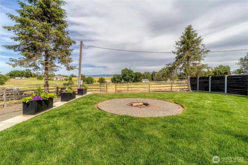 Property photo for 1111 Rooster Road, Walla Walla photo 31