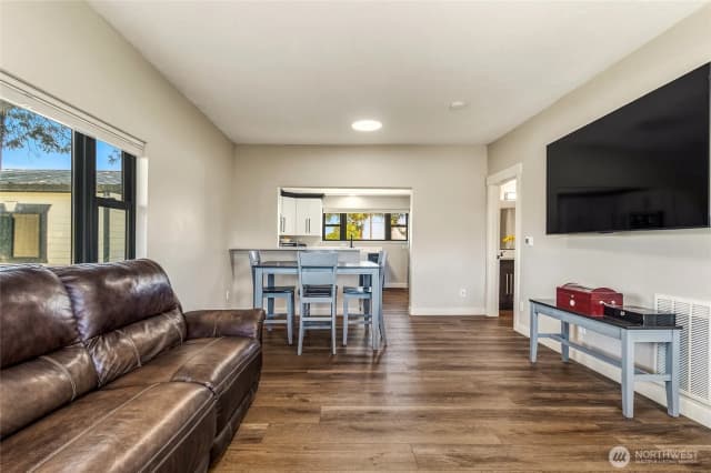 Property photo for 1111 Rooster Road, Walla Walla photo 3