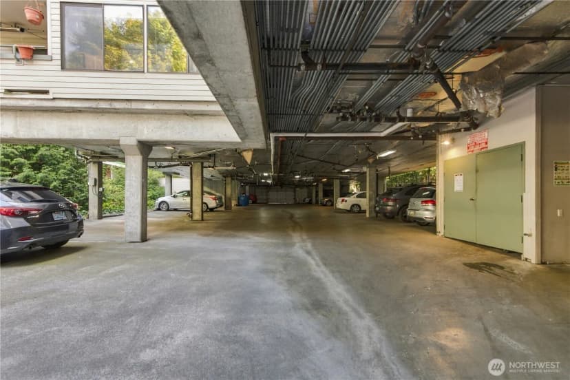 Property photo for 211 Summit Avenue E #108, Seattle photo 21