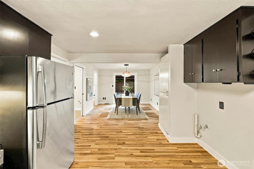 Property photo for 4512 Sw Director Place, Seattle photo 12