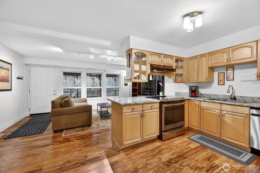 Property photo for 6730 Ne 202nd Street, Kenmore photo 34