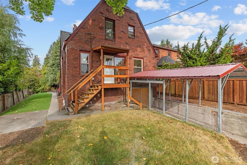 Property photo for 7710 Bagley Avenue N, Seattle photo 37