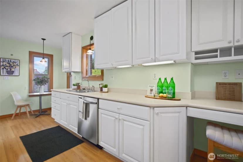 Property photo for 7710 Bagley Avenue N, Seattle photo 10