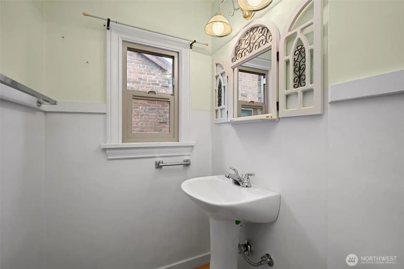 Property photo for 7710 Bagley Avenue N, Seattle photo 36