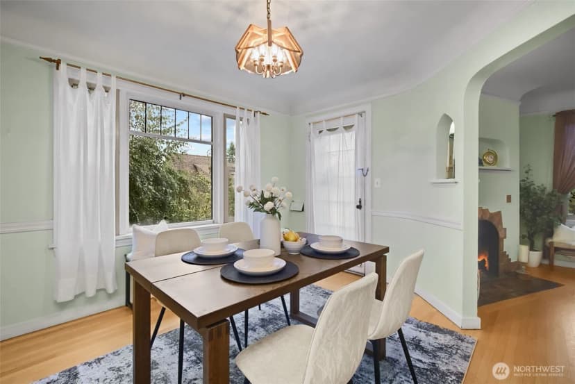Property photo for 7710 Bagley Avenue N, Seattle photo 9