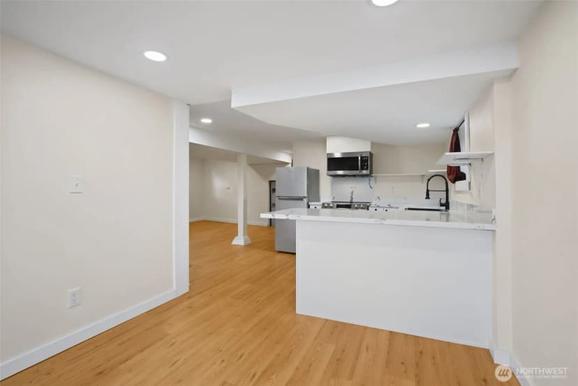 Property photo for 7710 Bagley Avenue N, Seattle photo 19