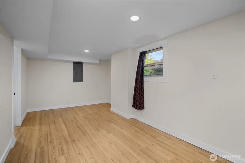 Property photo for 7710 Bagley Avenue N, Seattle photo 24