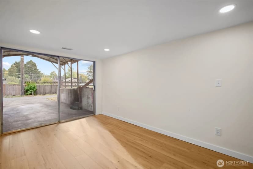 Property photo for 7710 Bagley Avenue N, Seattle photo 20