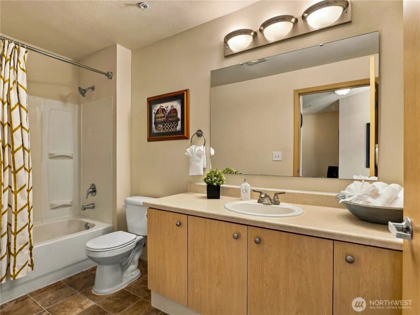 Property photo for 2818 Grand Avenue #b508, Everett photo 25