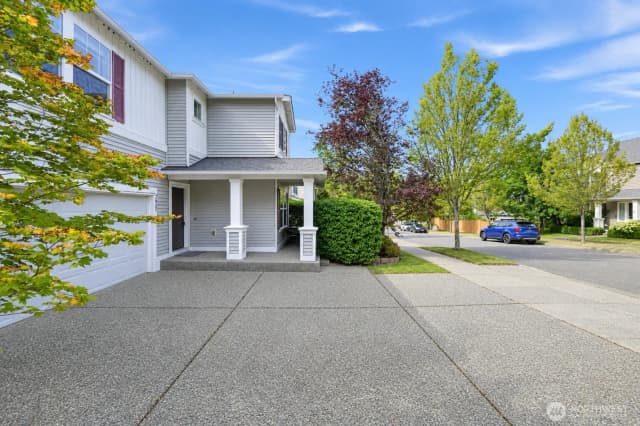 Property photo for 7825 Cortland Avenue Se, Snoqualmie